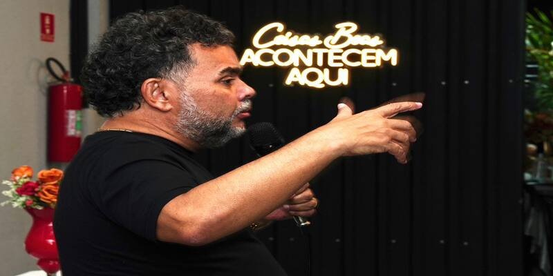 Quem é Clébio Lopes Jacaré?